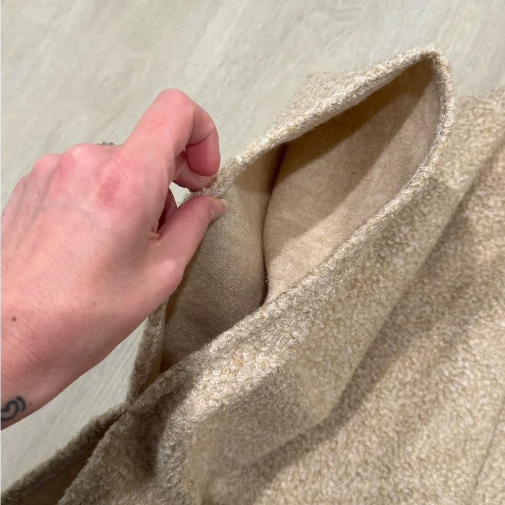 Beige Zip-Up Cape with Ribbed Collar - Picture 2 of 5
